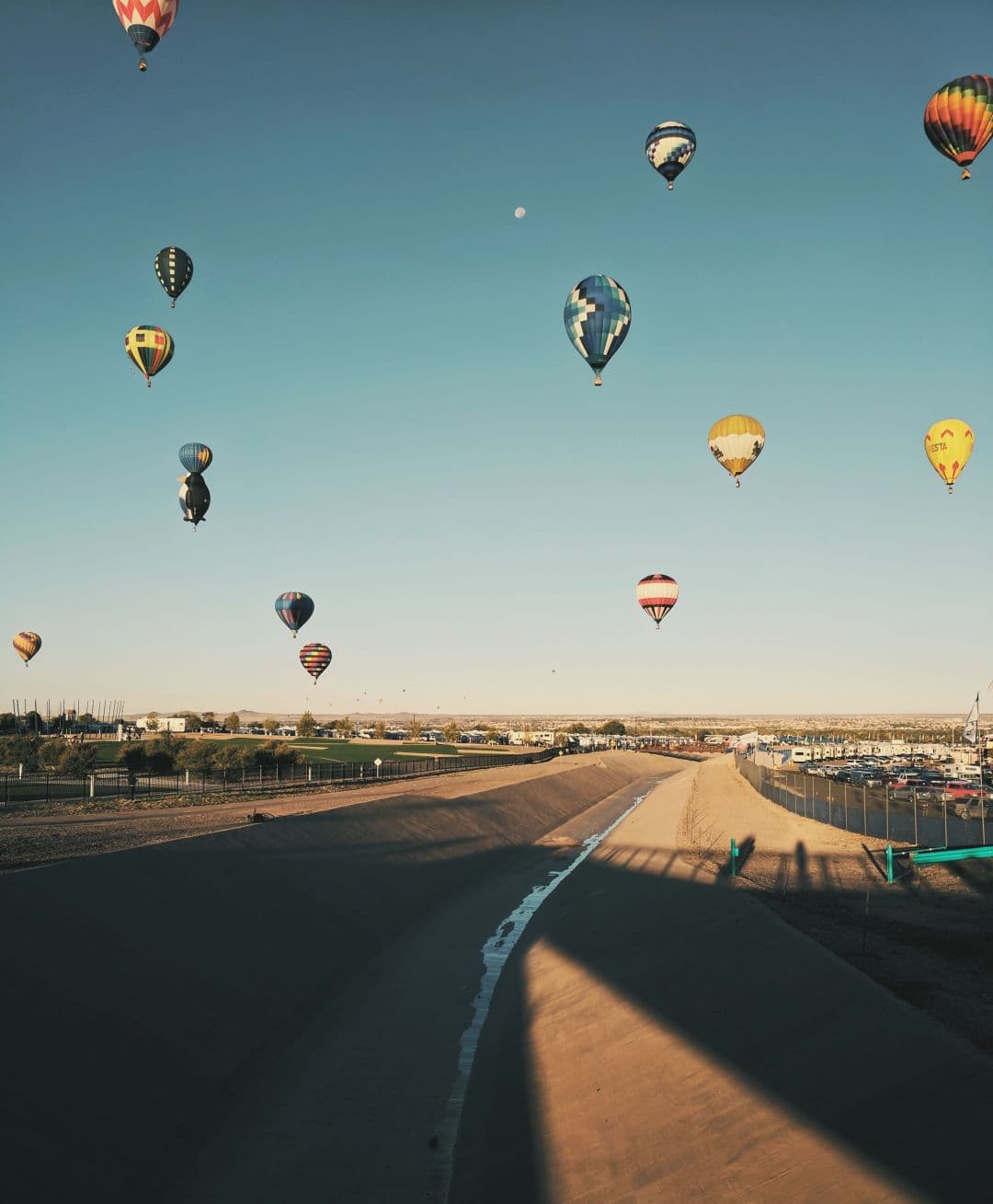 hot air baloons