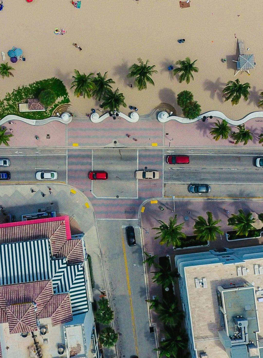 An Aerial shot of a street in Fort Lauderdale